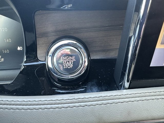 Used 2020 Lincoln Corsair Reserve w/ Equipment Group 202A image 29