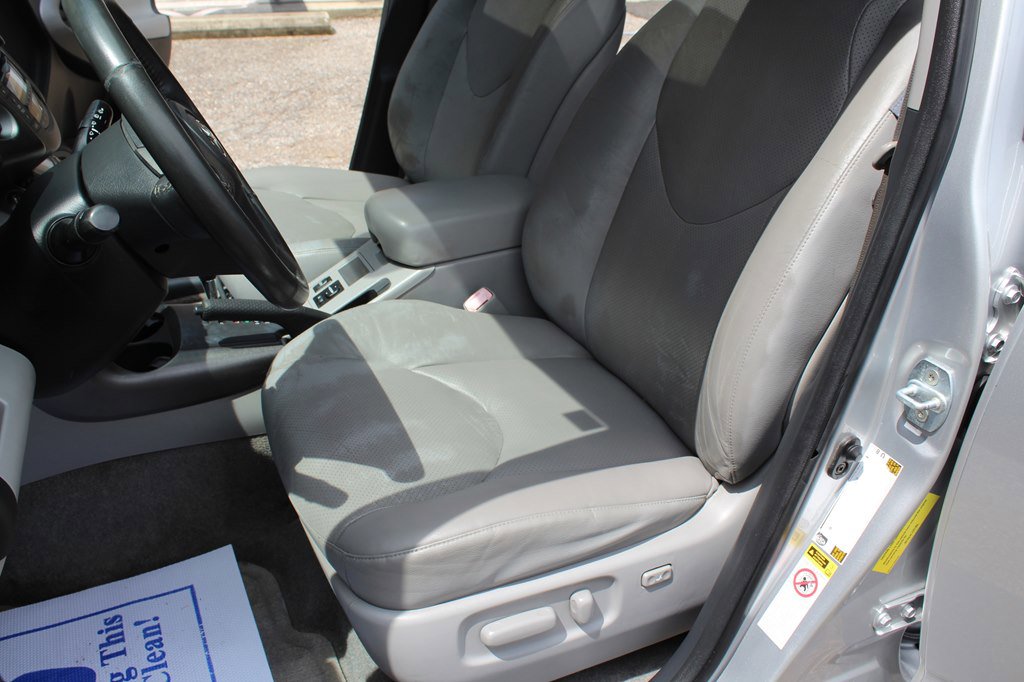 Used 2009 Toyota RAV4 Limited image 20