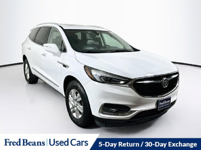 Used 2018 Buick Enclave Essence FWD image 1