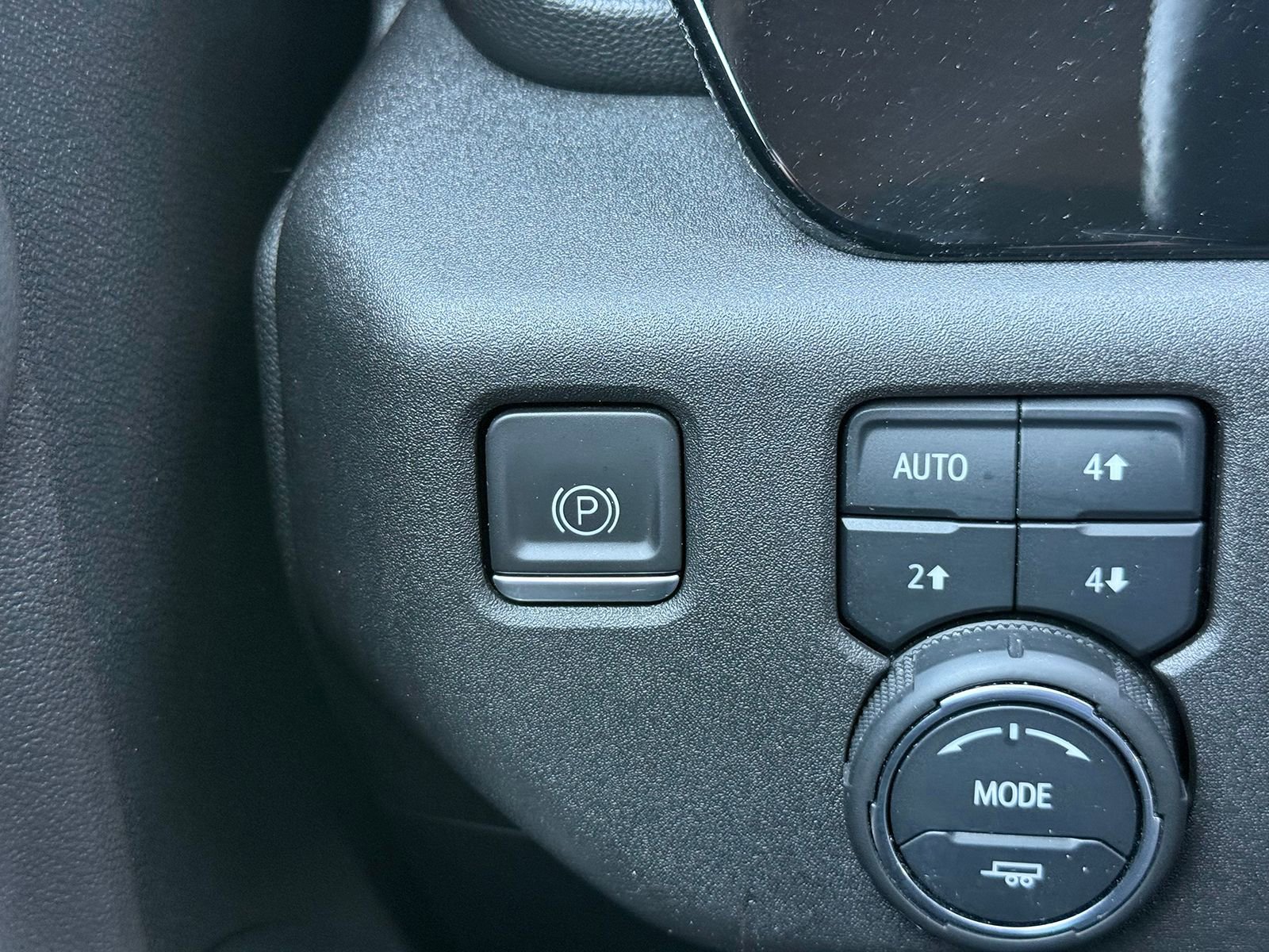 Used 2023 Chevrolet Silverado 1500 RST AWD/4WD image 35