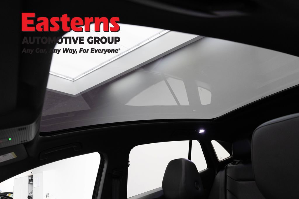 Used 2021 Volkswagen ID.4 Pro S w/ ID.4 Protection Package image 32