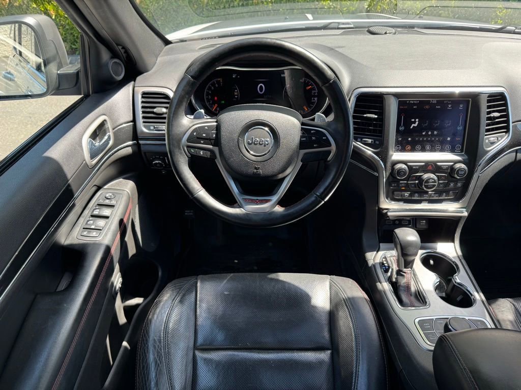 Used 2018 Jeep Grand Cherokee Trailhawk w/ Trailhawk Luxury Group AWD/4WD image 15