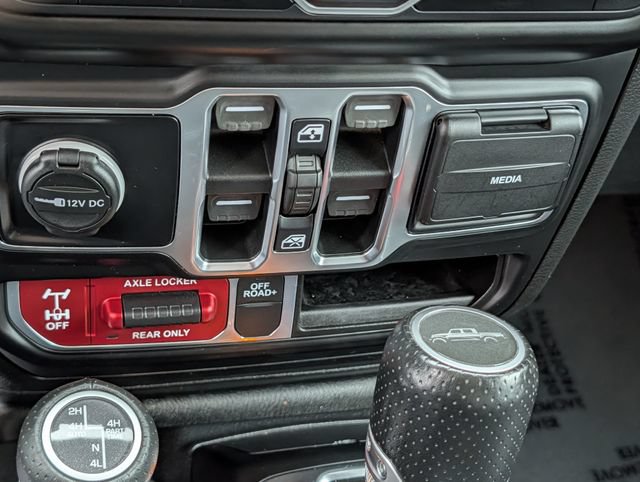 Used 2021 Jeep Gladiator Mojave AWD/4WD image 16