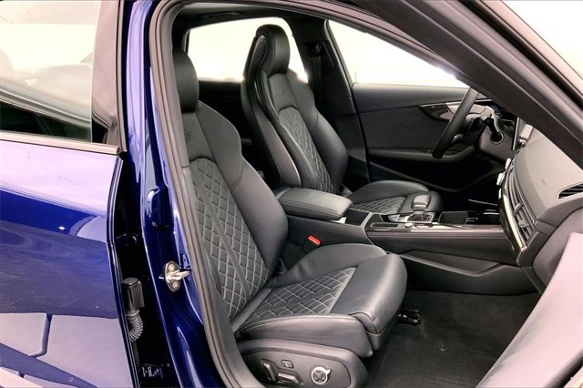Certified 2022 Audi S4 Premium Plus w/ Premium Plus Package image 7
