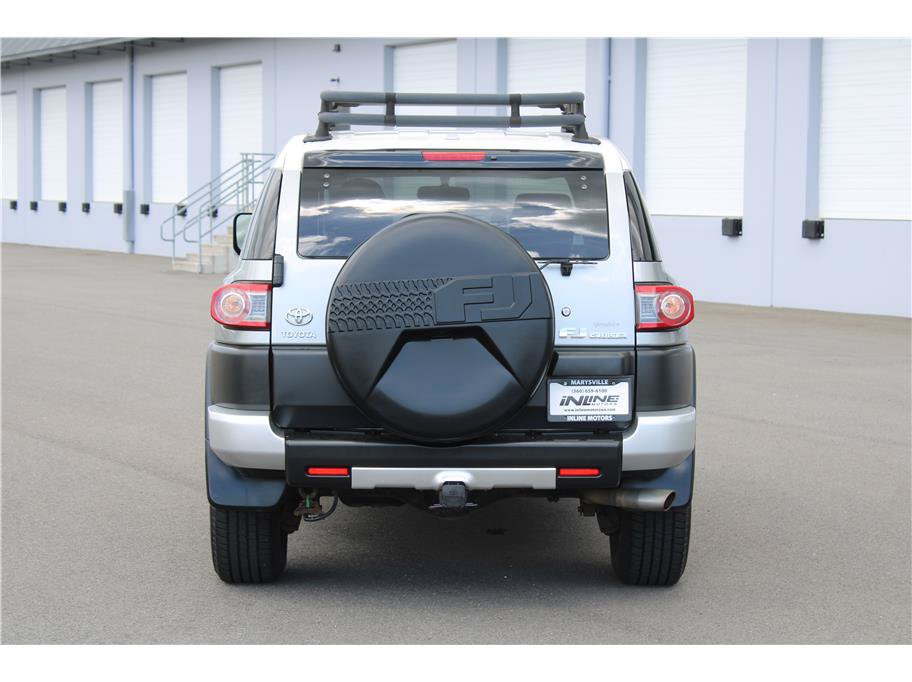 Used 2012 Toyota FJ Cruiser 4WD w/ Convenience Pkg image 3