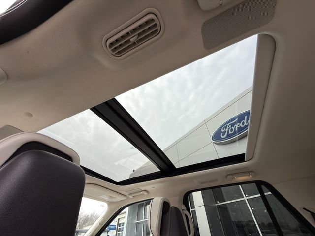 Used 2023 Lincoln Navigator Black Label image 17