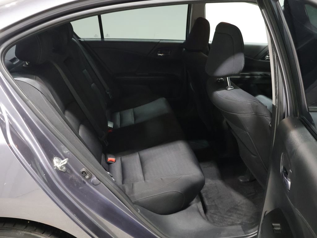 Used 2015 Honda Accord Sport image 19