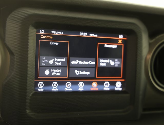 Used 2020 Jeep Gladiator Sport w/ Quick Order Package 24S image 18