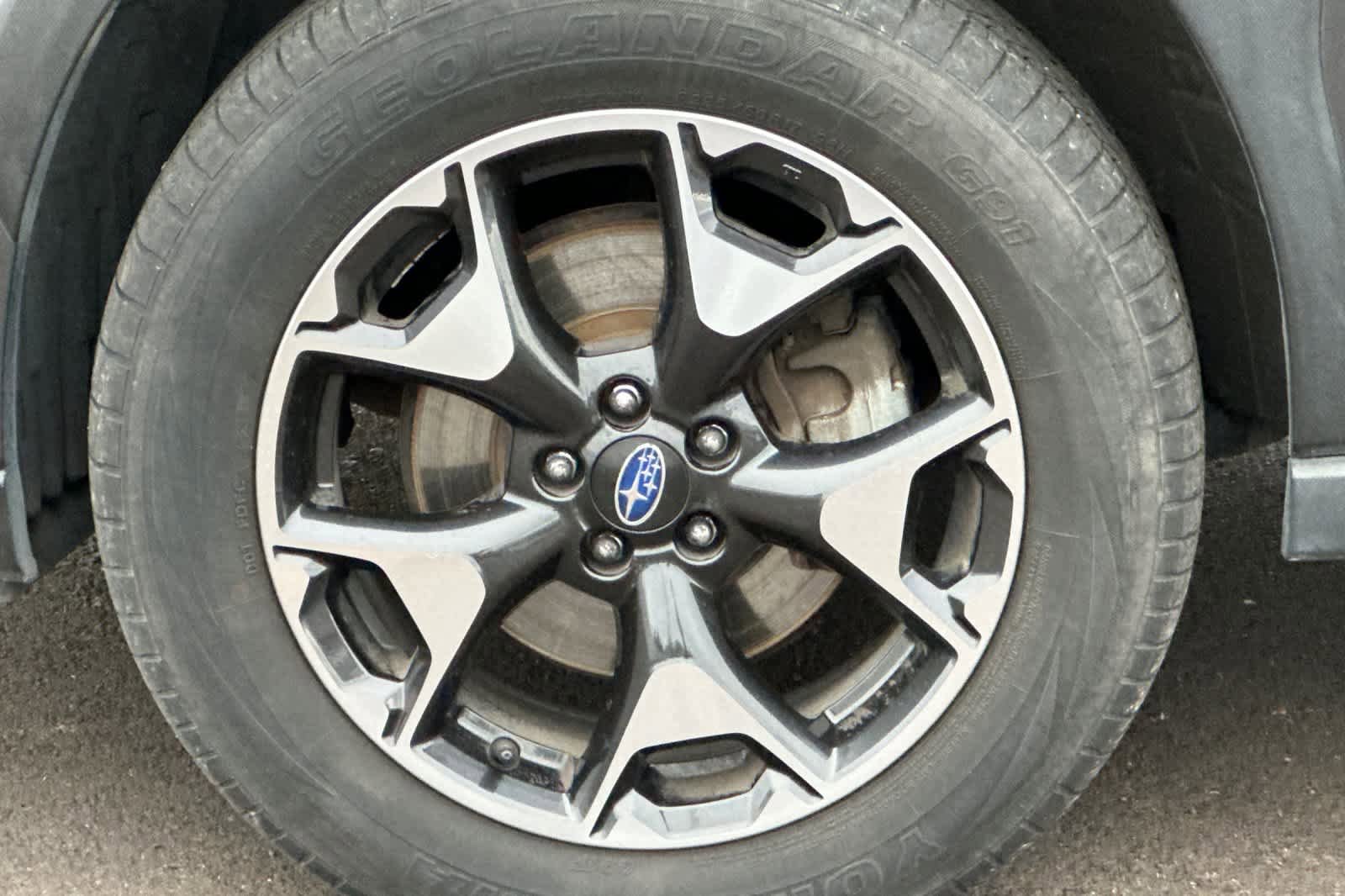 Used 2019 Subaru Crosstrek 2.0i w/ Eyesight System image 25