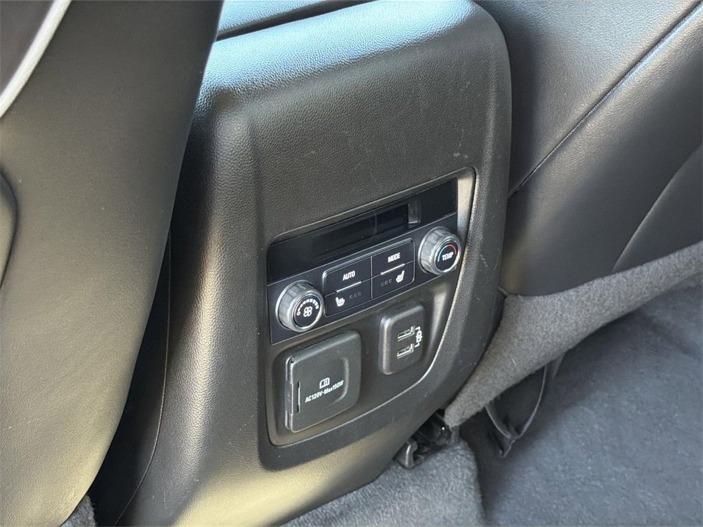 Used 2021 Buick Enclave Avenir w/ Avenir Technology Package image 27