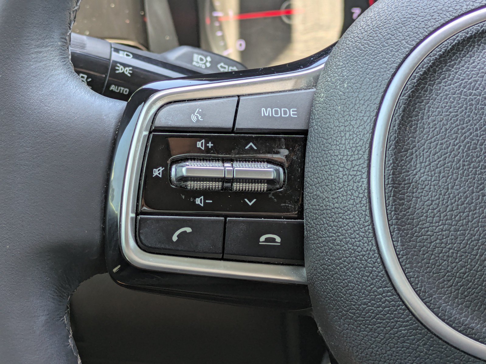 Used 2022 Kia Sorento S AWD/4WD image 19