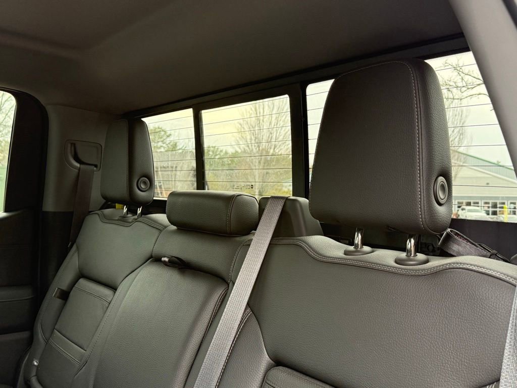 Used 2021 GMC Sierra 1500 Denali AWD/4WD image 18