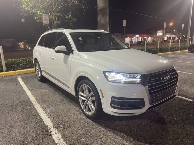 Used 2018 Audi Q7 3.0T Prestige image 3