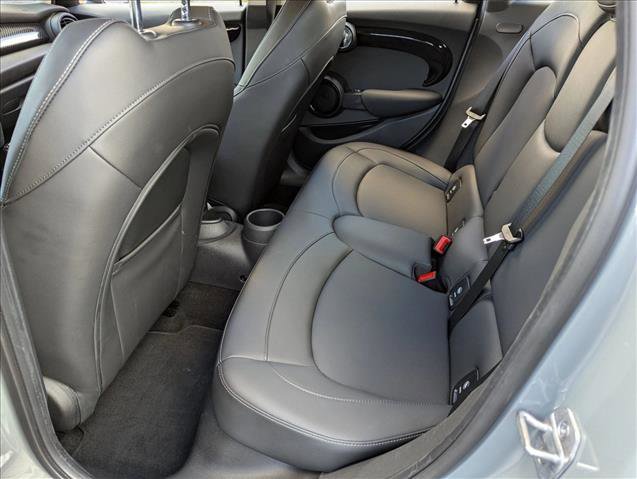 Used 2021 MINI Cooper S image 17