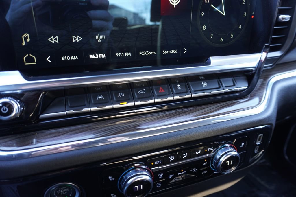 Used 2023 GMC Sierra 1500 Elevation image 17