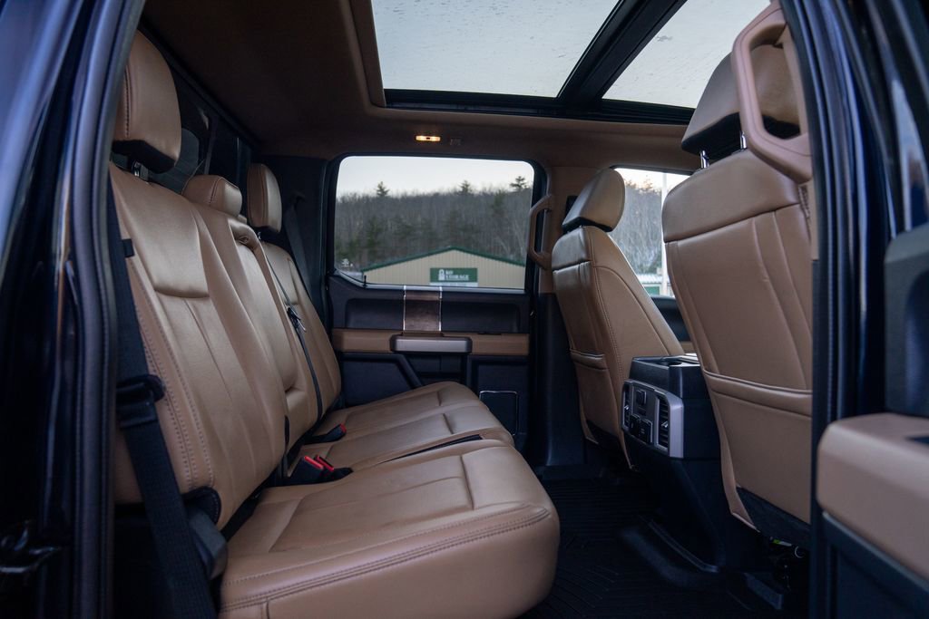 Used 2022 Ford F250 Lariat w/ Chrome Package image 15