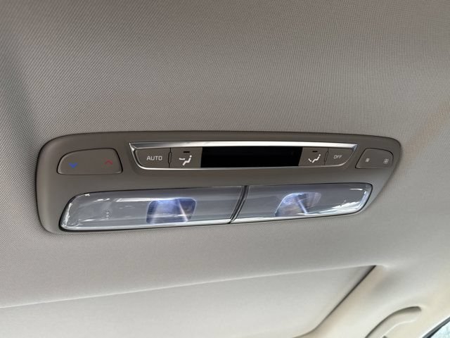 Used 2024 Kia Telluride SX FWD image 21