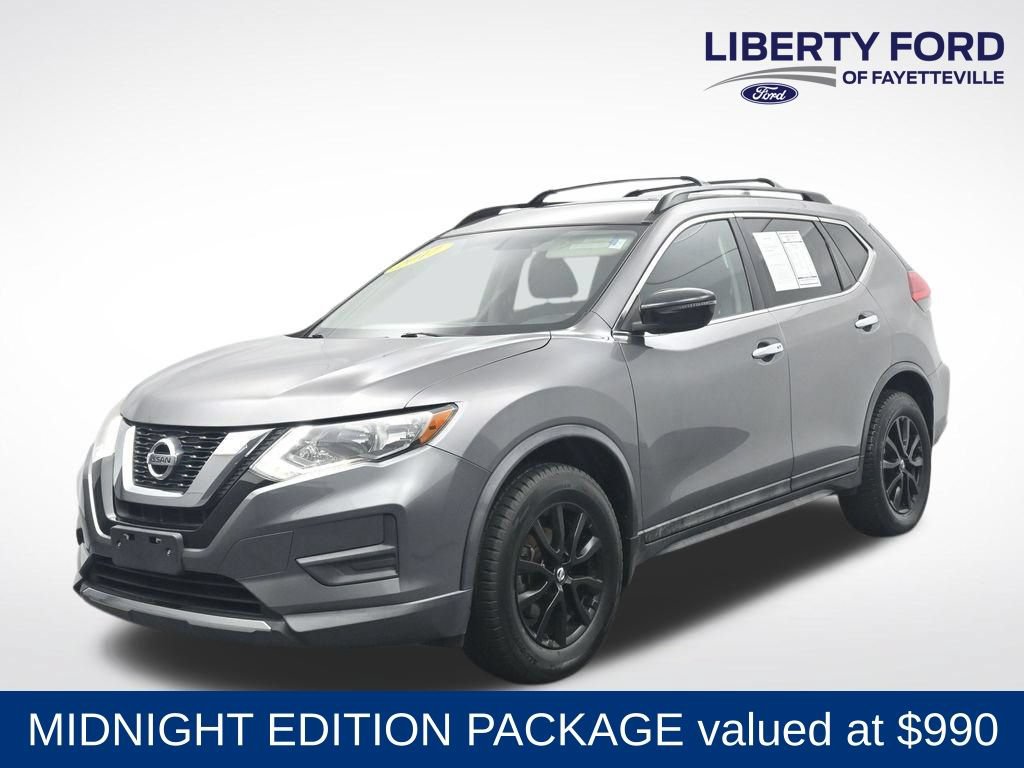 Used 2017 Nissan Rogue SV w/ Midnight Edition Package