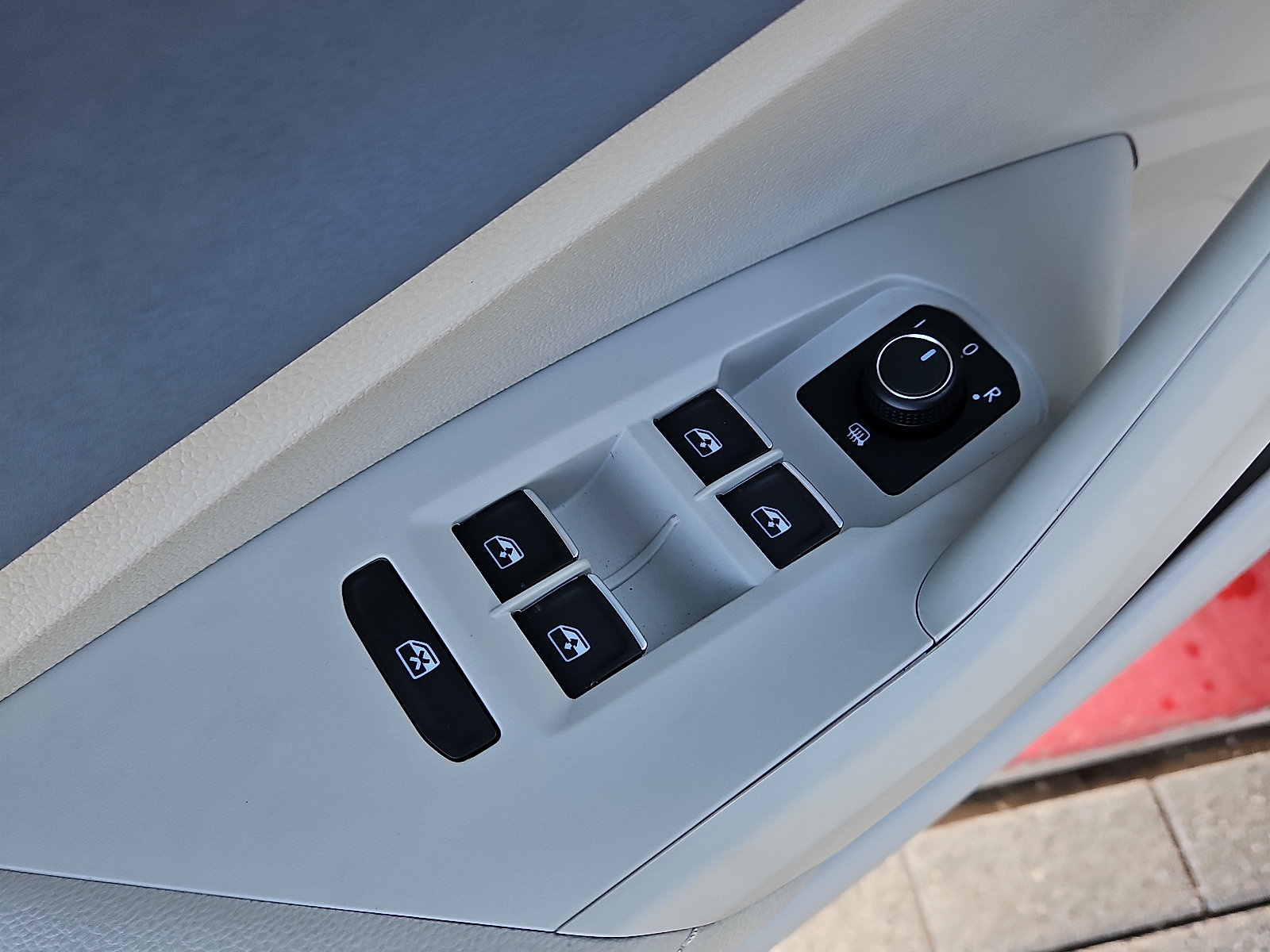 New 2026 Volkswagen Jetta SE image 14