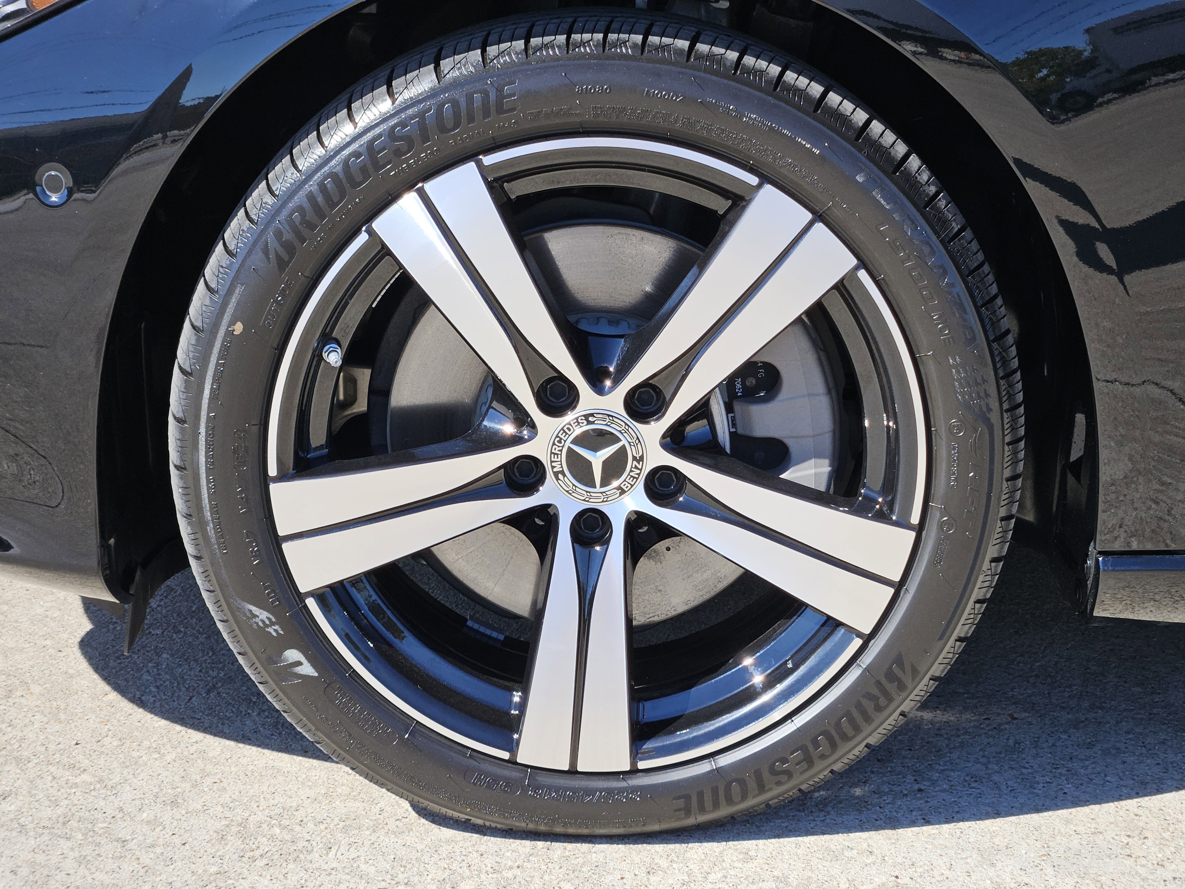 Certified 2025 Mercedes-Benz C 300 Sedan image 12