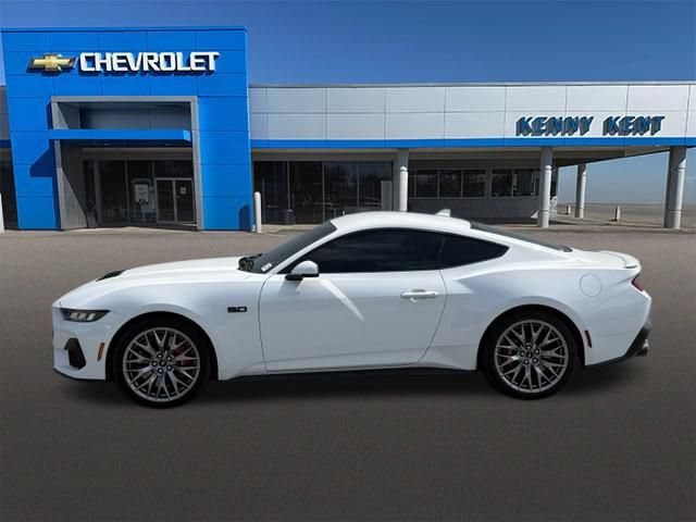 Used 2024 Ford Mustang GT Premium RWD image 33