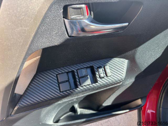 Used 2014 Toyota RAV4 XLE image 16