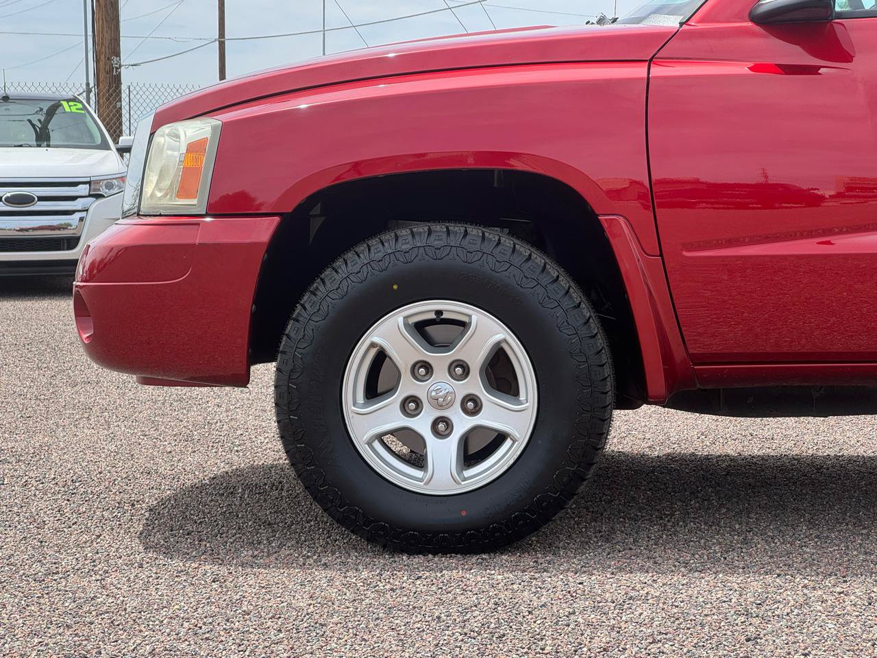 Used 2006 Dodge Dakota SLT AWD/4WD image 6