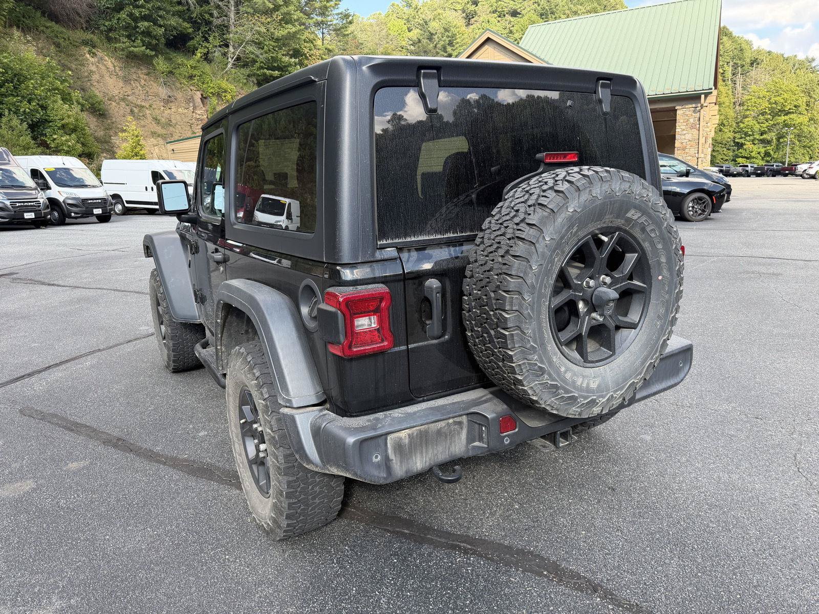 Certified 2024 Jeep Wrangler Sport AWD/4WD image 40
