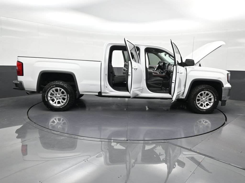 Used 2018 GMC Sierra 1500 SLE w/ Suspension Package, Off-Road AWD/4WD image 36