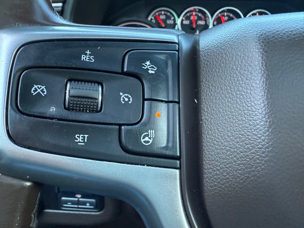 Used 2021 Chevrolet Tahoe Z71 w/ Z71 Signature Package image 33