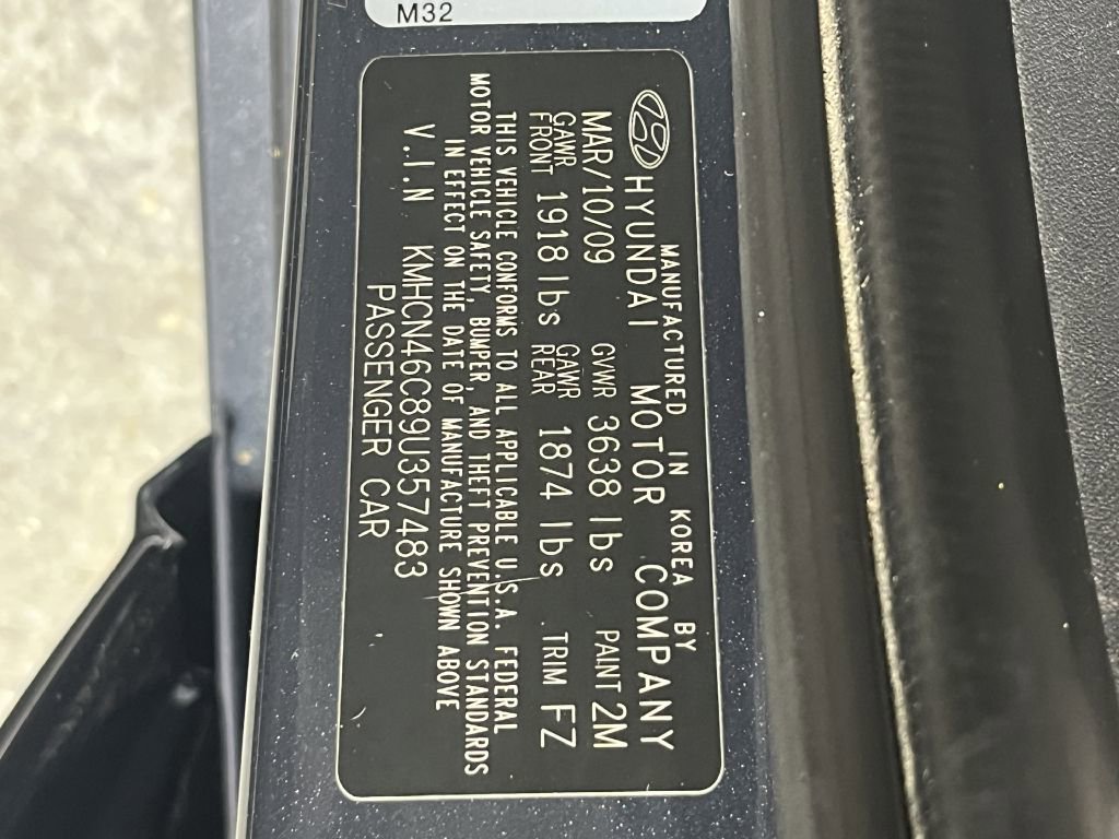 Used 2009 Hyundai Accent GLS w/ Premium Pkg 6 image 9