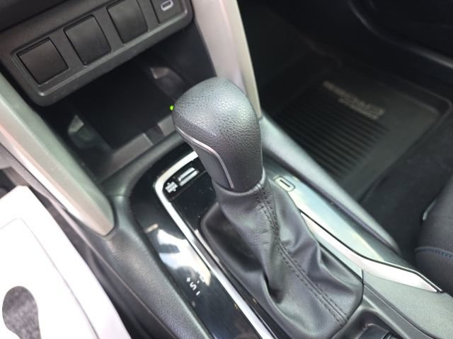 Used 2024 Toyota Corolla Cross SE w/ Moonroof Package image 20