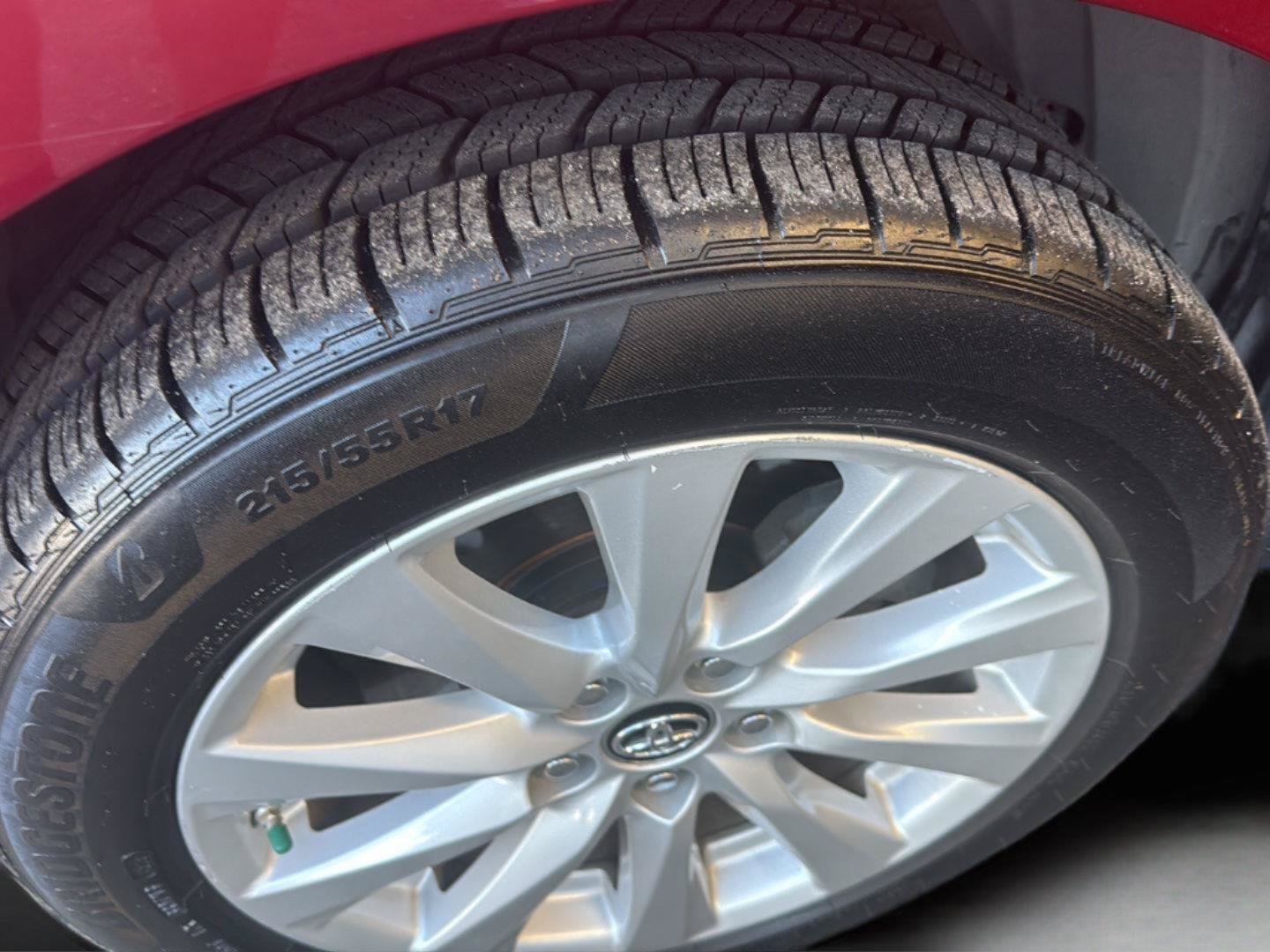 Used 2019 Toyota Camry LE w/ Carpet Mat Package FWD image 13