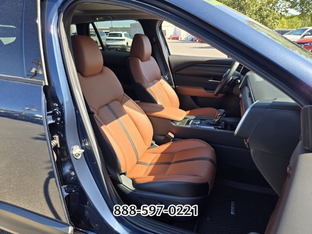 Used 2025 MAZDA CX-50 AWD 2.5 Turbo w/ Weather Package image 19