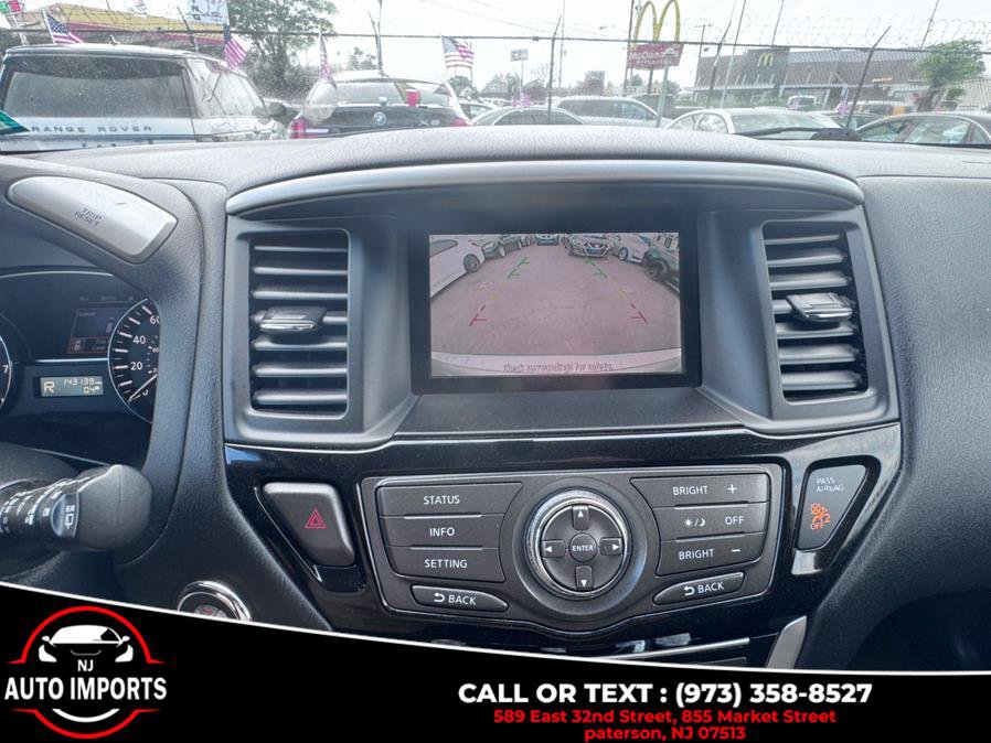 Used 2015 Nissan Pathfinder SV w/ Trailer Tow Package image 27