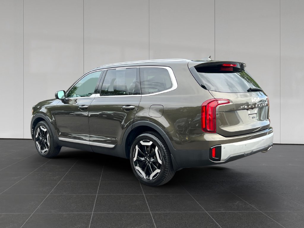 Used 2024 Kia Telluride S w/ S Sunroof Package AWD/4WD image 3