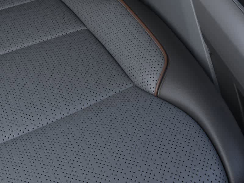 New 2025 Ford F150 Lariat w/ Equipment Group 502A High image 16