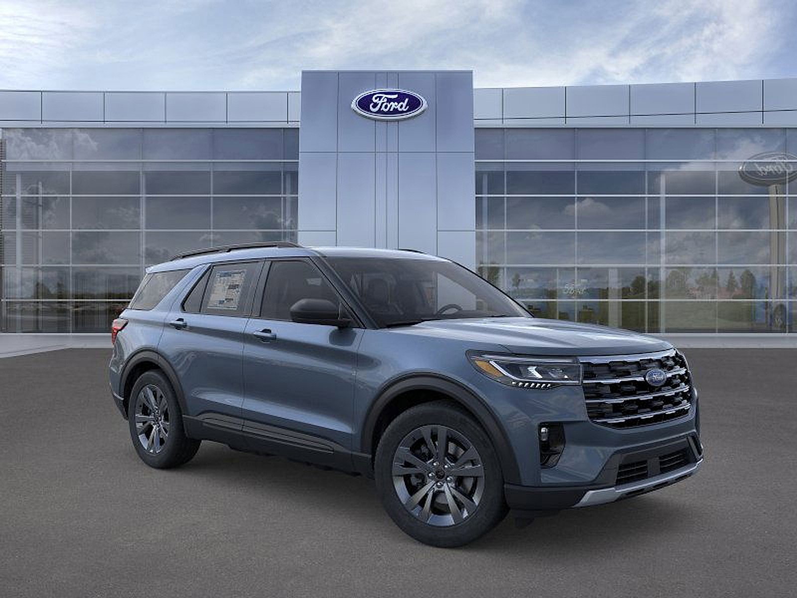 New 2026 Ford Explorer Active w/ Active Comfort Package image 7