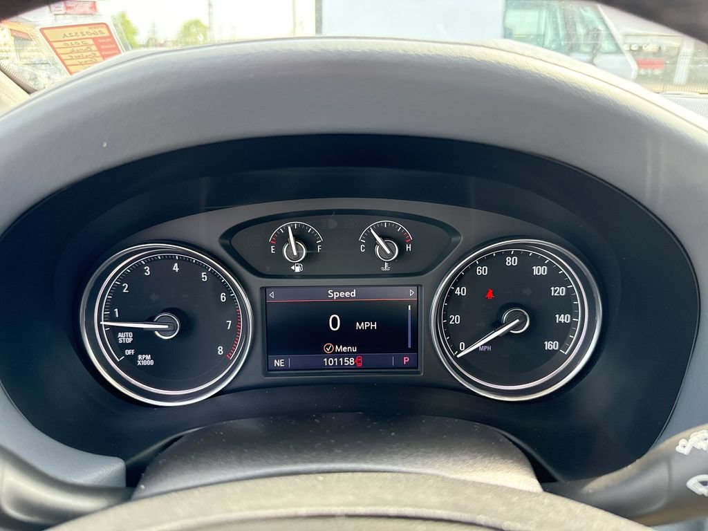Used 2020 Buick Enclave Essence w/ Sound and Sites Package FWD image 13