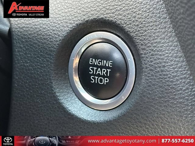 Used 2023 Toyota Corolla SE w/ Carpet Mat Package (TMS) FWD image 28