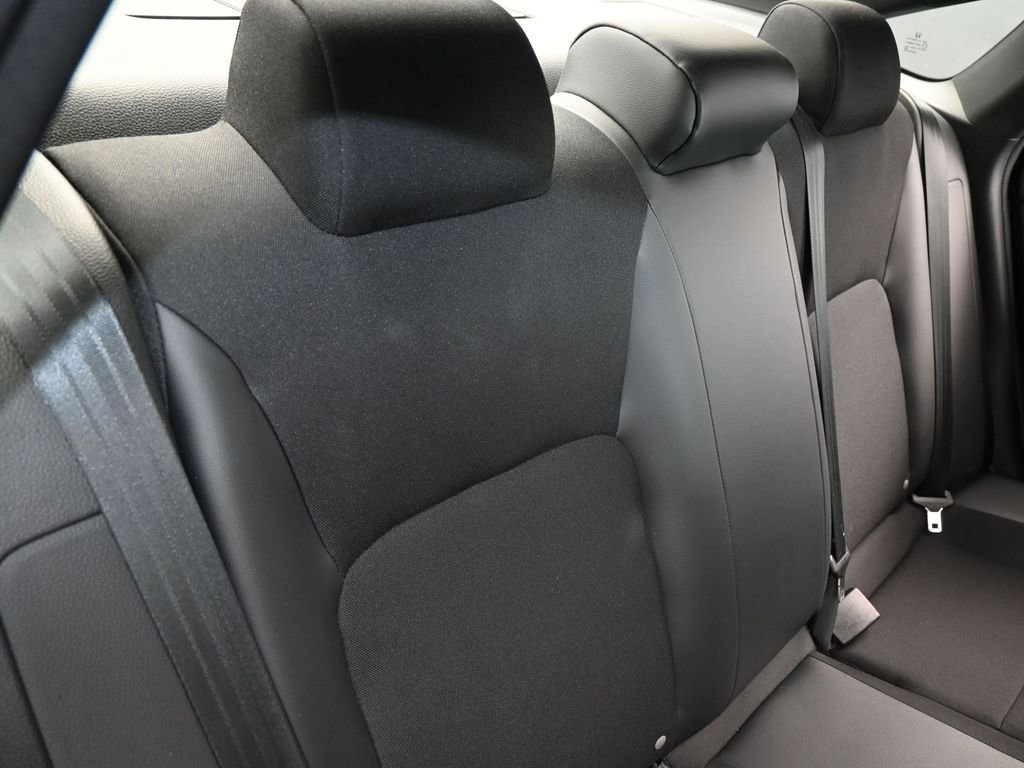 Used 2023 Honda Civic Sport image 33