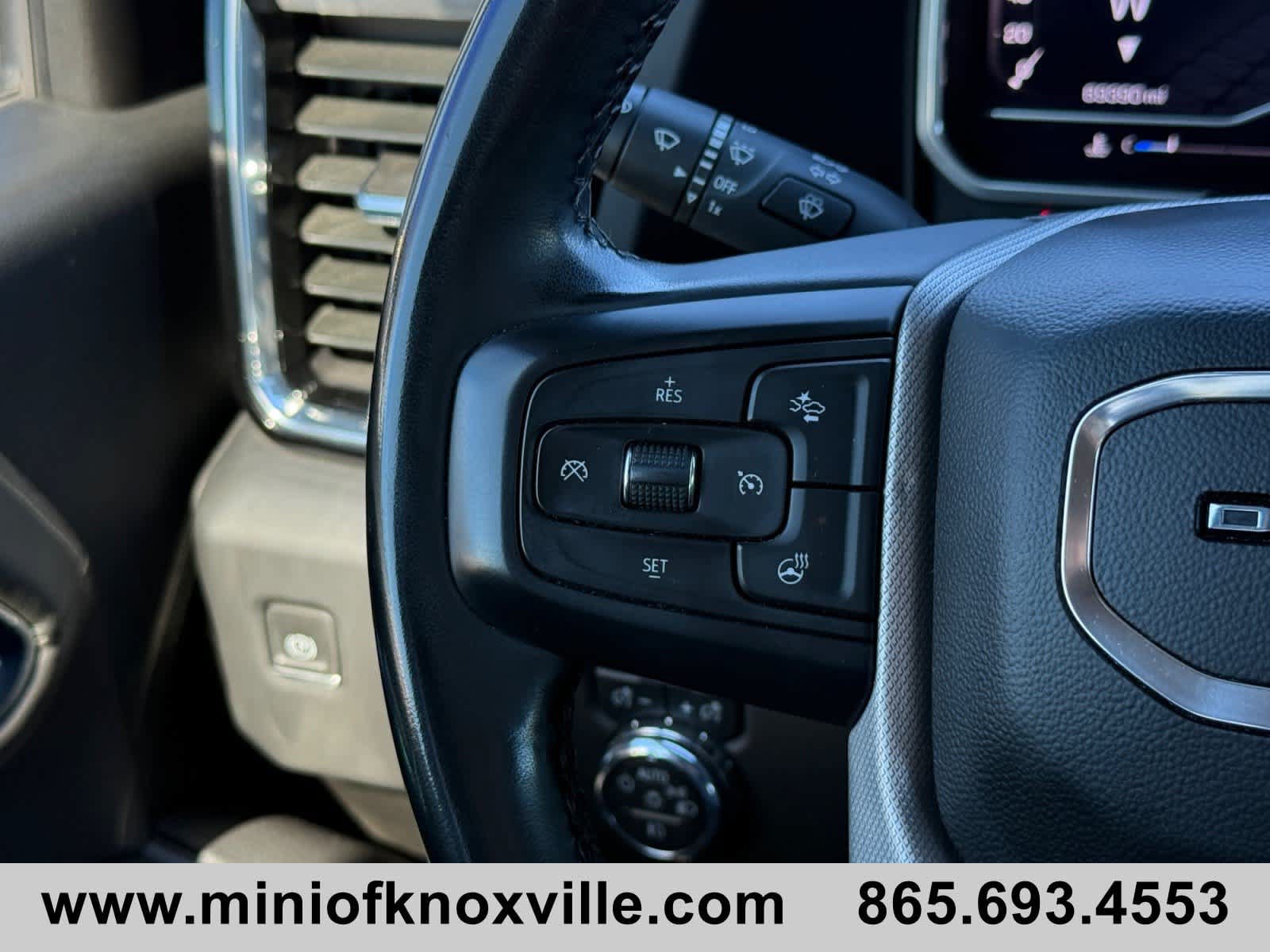 Used 2024 GMC Sierra 3500 Denali w/ Denali Reserve Package AWD/4WD image 27