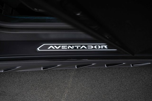 Used 2017 Lamborghini Aventador LP 750-4 Superveloce AWD/4WD image 28