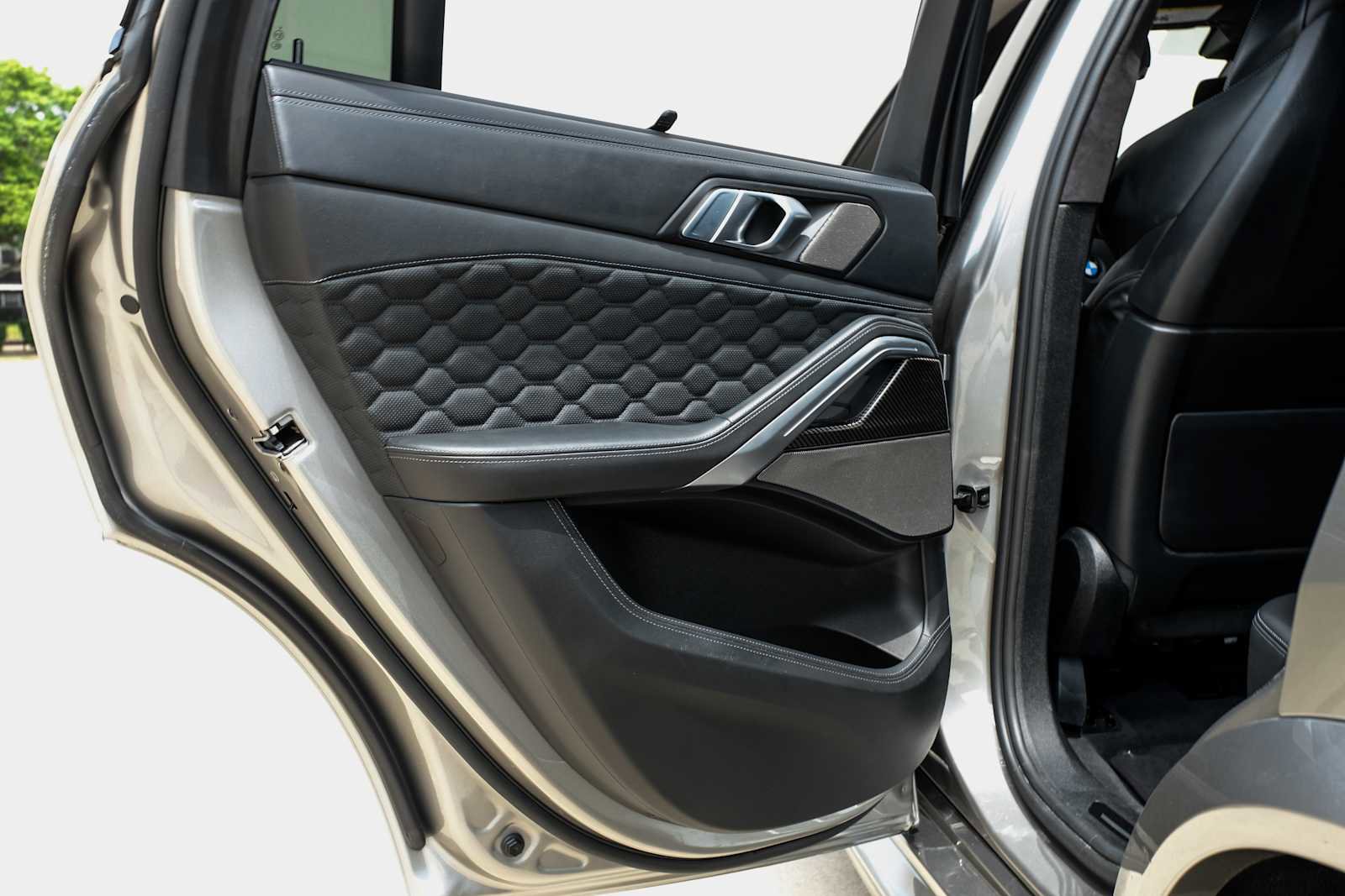 Used 2022 BMW X6 M w/ Competition Package AWD/4WD image 44