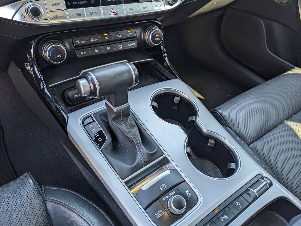 Used 2020 Kia Stinger GT1 image 26