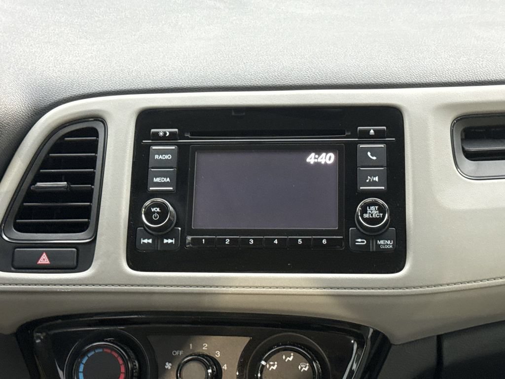 Used 2019 Honda HR-V LX image 12