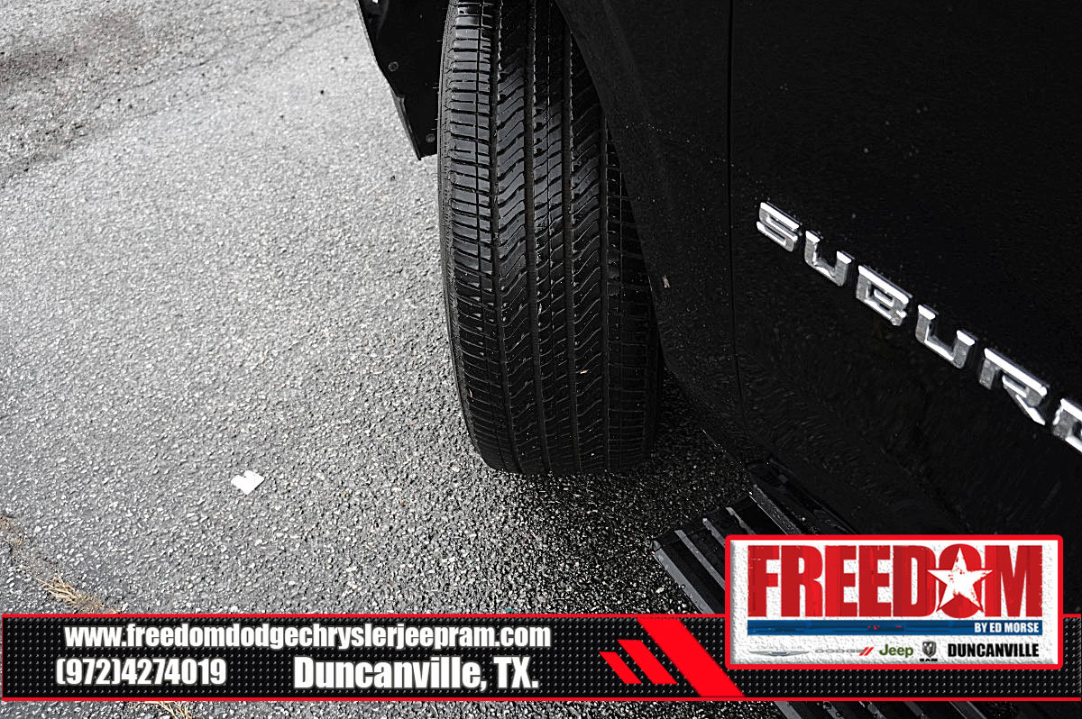 Used 2023 Chevrolet Suburban High Country AWD/4WD image 48