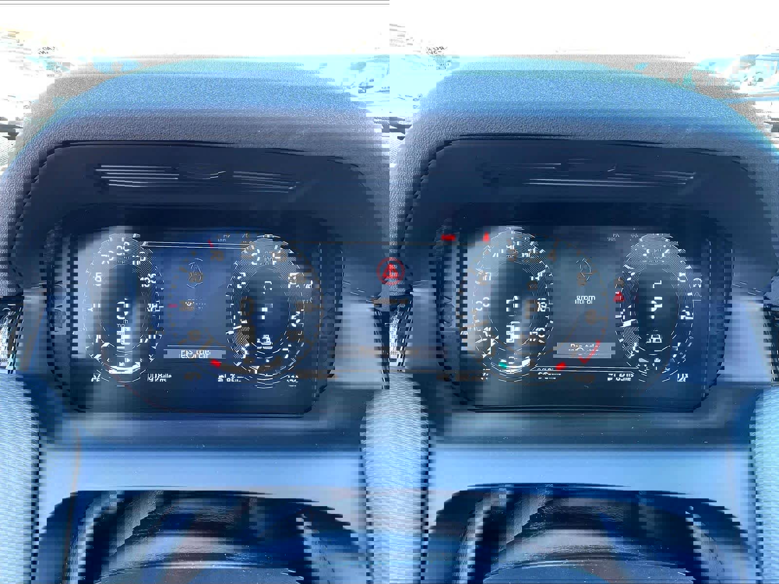 Used 2025 Land Rover Discovery Sport Dynamic SE AWD/4WD image 22