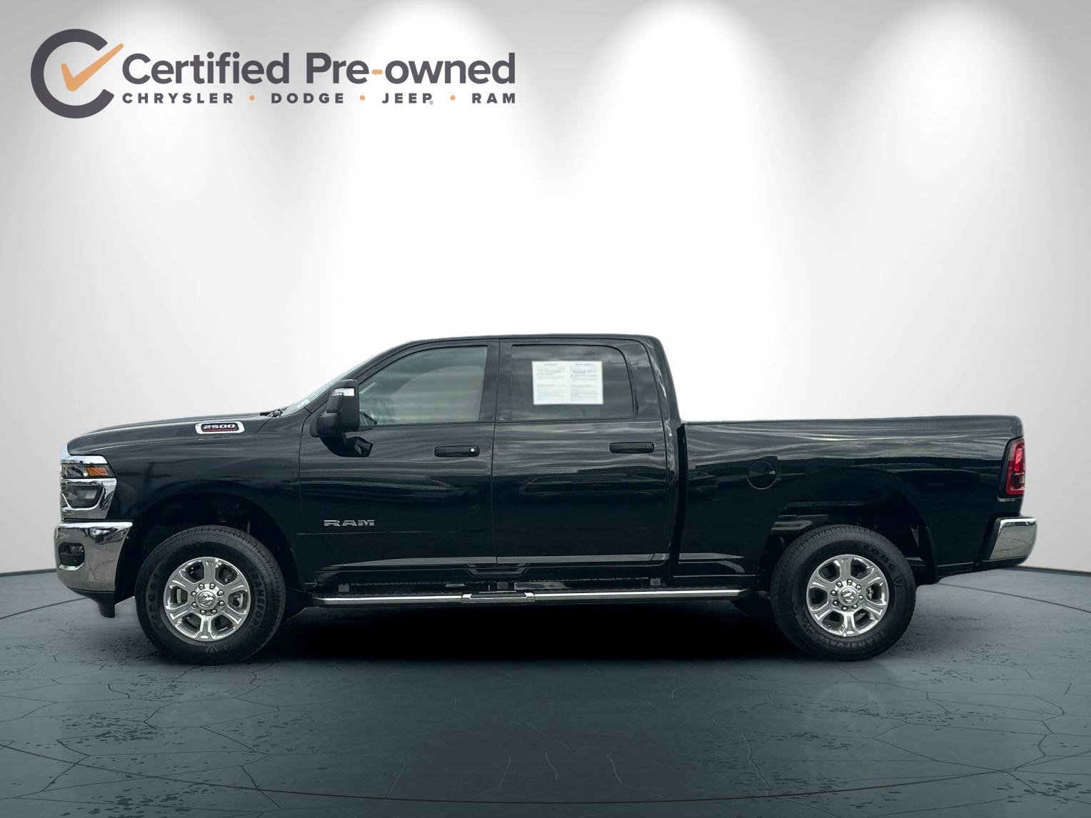 Used 2026 RAM 2500 Big Horn AWD/4WD image 7