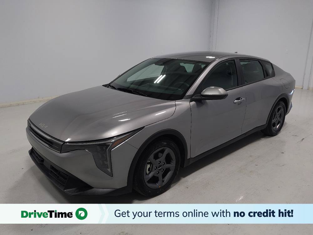 Used 2025 Kia K4 FWD image 1